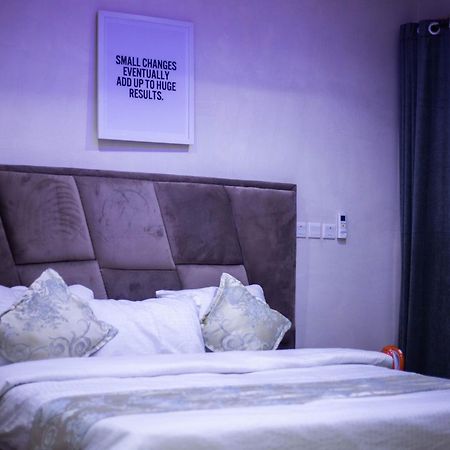 Vibes Suites Kaba Dış mekan fotoğraf