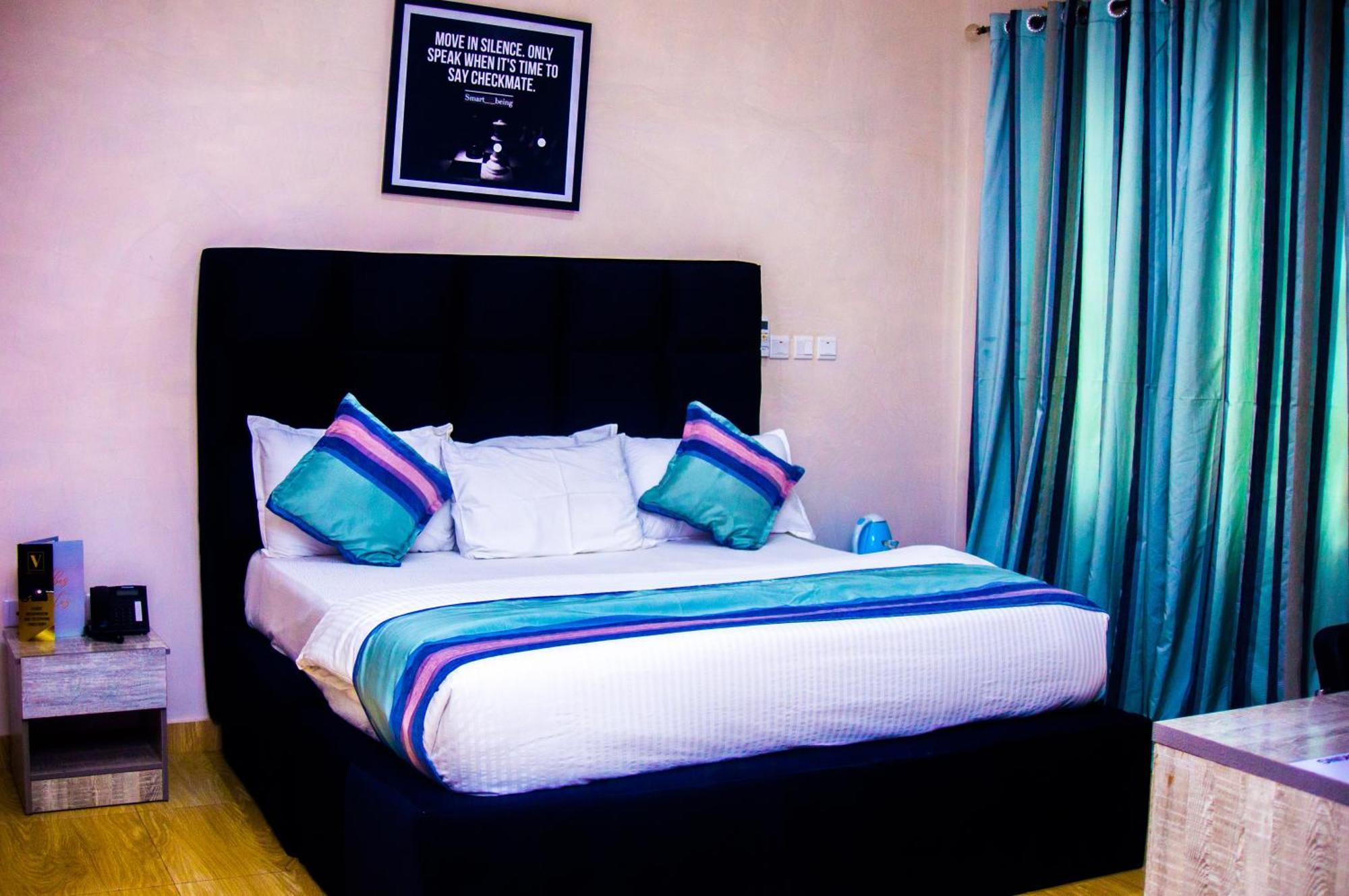 Vibes Suites Kaba Dış mekan fotoğraf